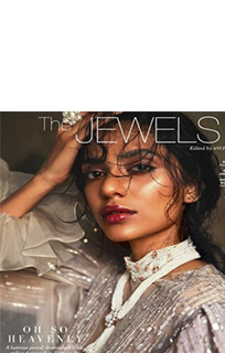 Actress Shobhita looks elegant necklace by Narayan Jewellers in Cineblitz magazine’s June 2019 issue. 
