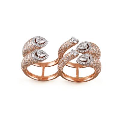 Two Finger Diamond ring of the year 2017