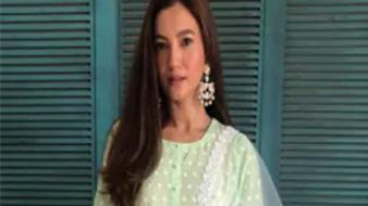 Gauhar Khan in Narayan Jewellers earrings for Eid celebrations.